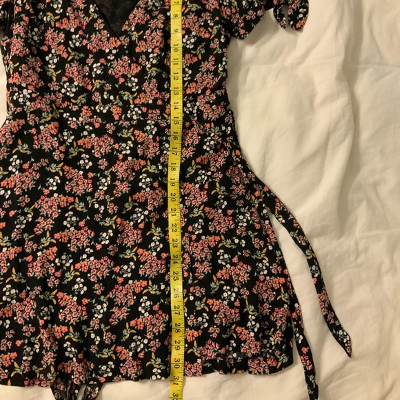 Ann Taylor Loft 0 Black Floral Wrap Romper Dress - Picture 14 of 14